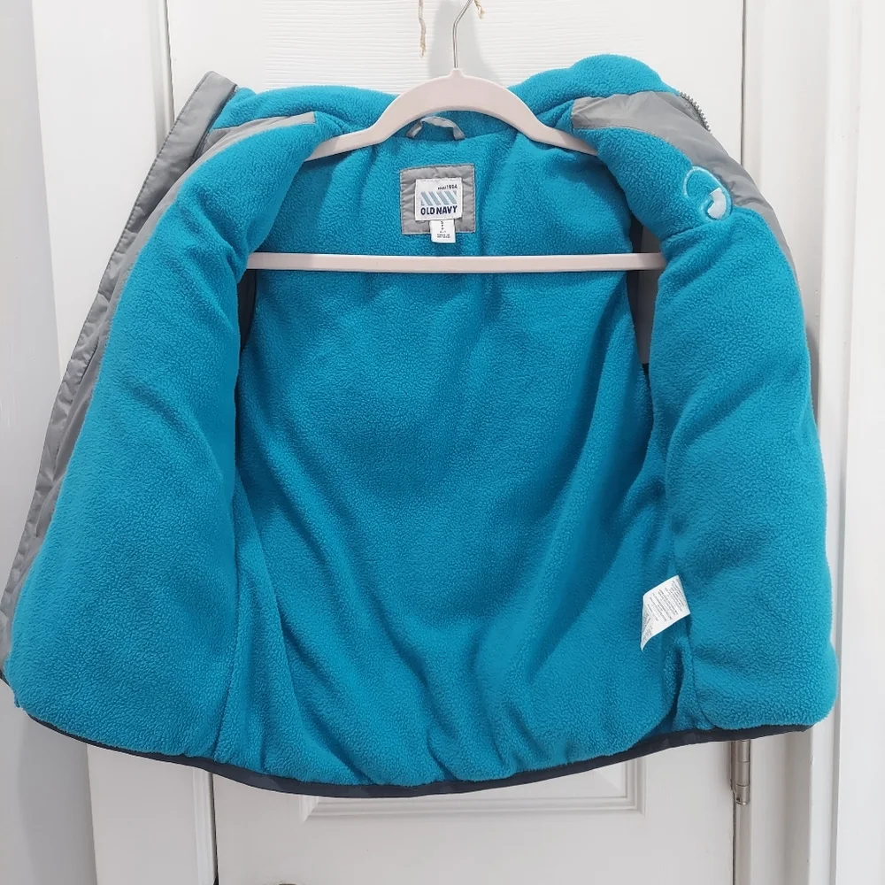 Old Navy grey Blue Lining girls vest Zipper Front Size 6/7